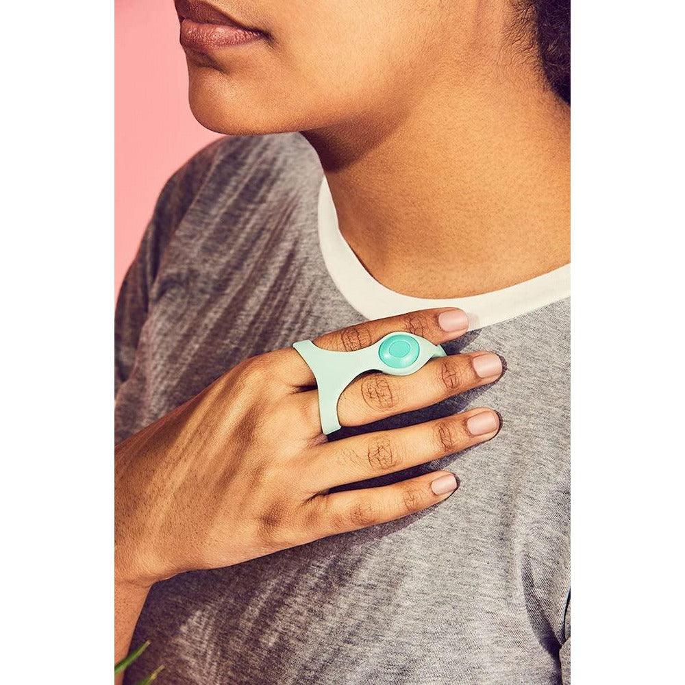 Dame - Fin Rechargeable Finger Vibrator - Jade Circus of Books Dame - Fin Rechargeable Finger Vibrator - Jade Circus of Books