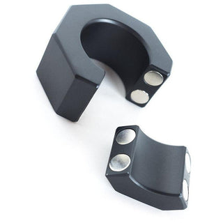 Magnetic Nut-shaped Ballstretcher - Black - Circus of Books